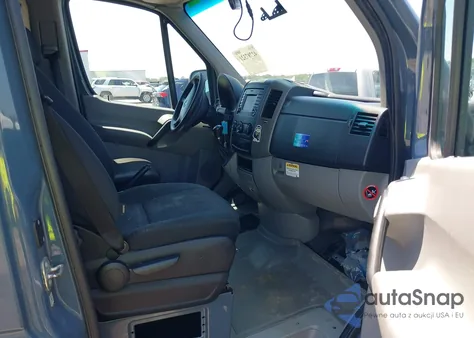 2018 Mercedes-Benz Sprinter 2500 Standard Roof V6 from USA, damaged, VIN WD3PE7CDXJP635883